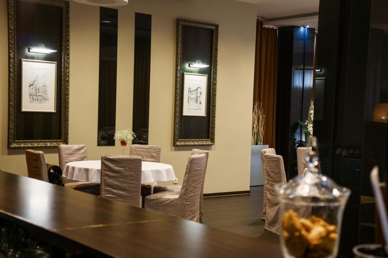 Отель Hotel Planeta Бжеско-17