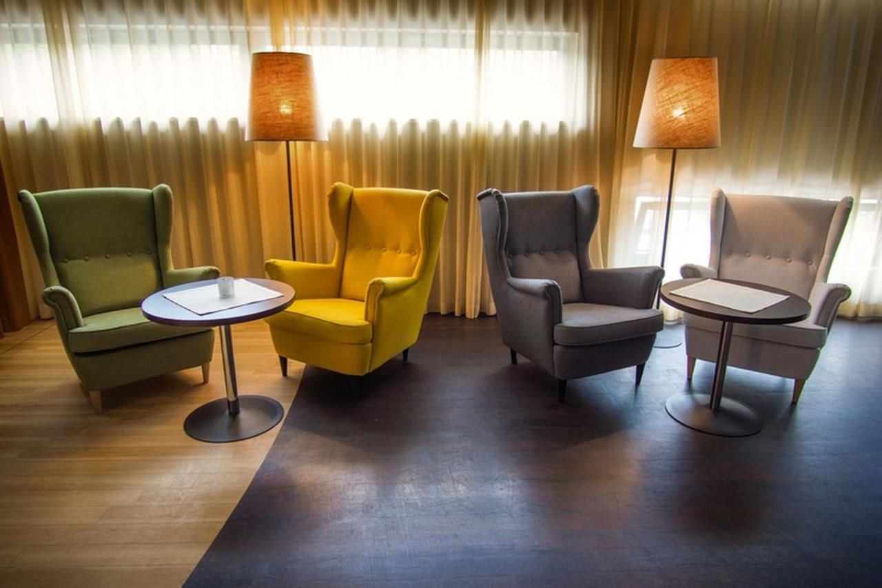 Отель Hotel Planeta Бжеско-19