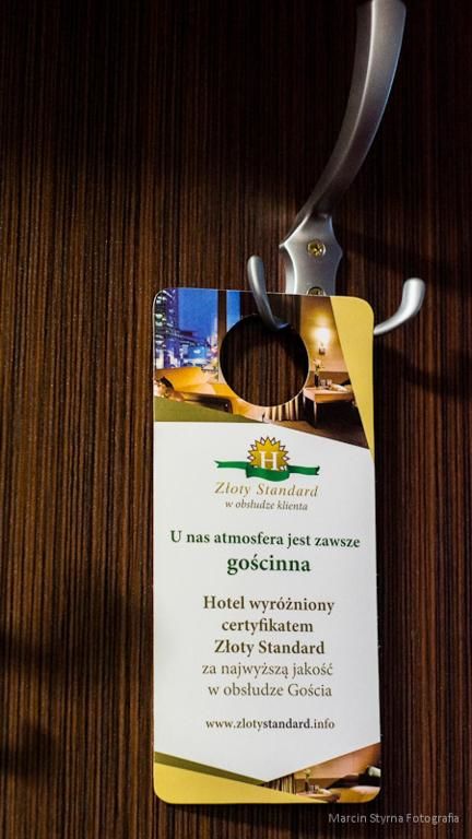 Отель Hotel Planeta Бжеско