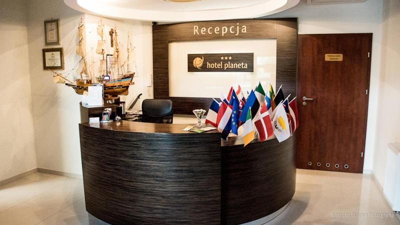 Отель Hotel Planeta Бжеско